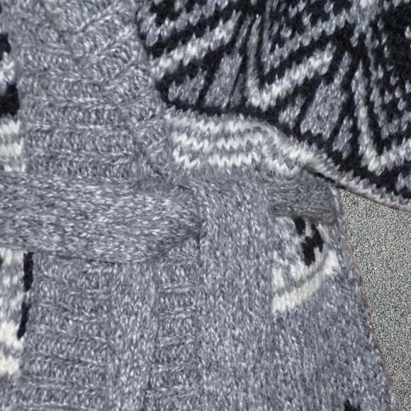 Old Navy Fair Isle Tie-Waist Gray Cardigan - Women's LARGE With Matching Belt - Picture 3 of 5